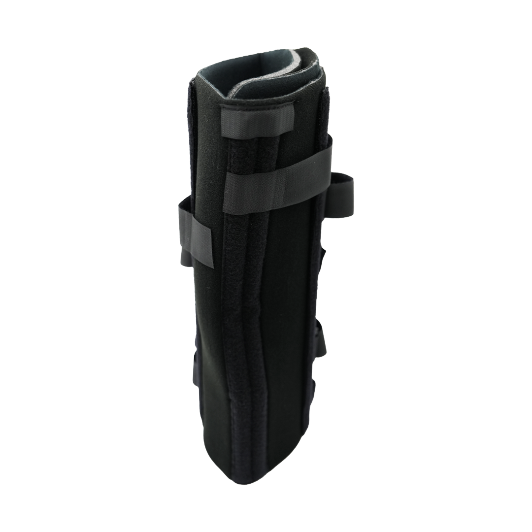 Black bariatric knee immobilizer with three wide adjustable straps and padded interior, made in the USA, RCAI, best.